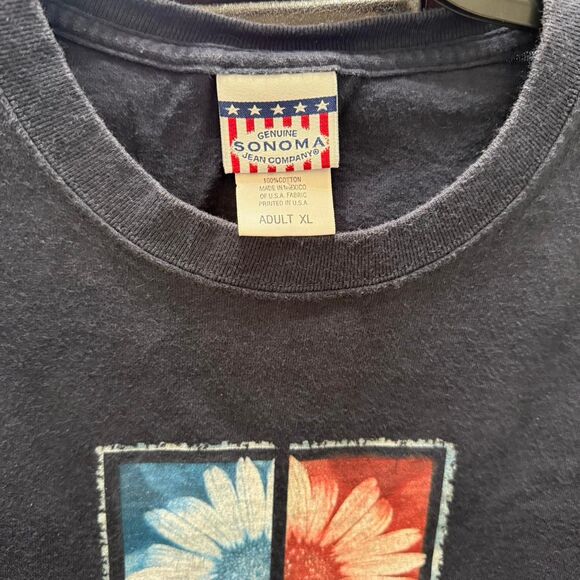 Vintage Navy America flag flower design t-shirt - Authentic Sonoma, Unisex XL - Picture 4 of 7